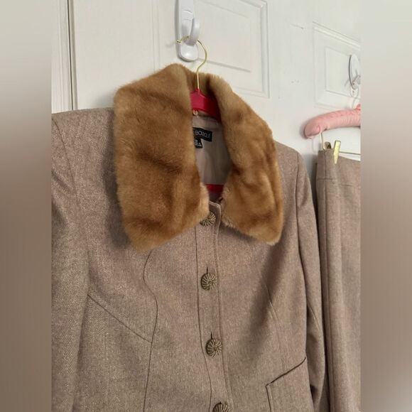 VTG Albert Nipon Boutique Fur Collar Tan Gold Sheen Wool Skirt Suit Size M/6/8P - Picture 4 of 16